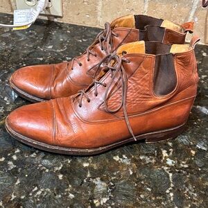 BOSTONIAN leather boots! Mens 10